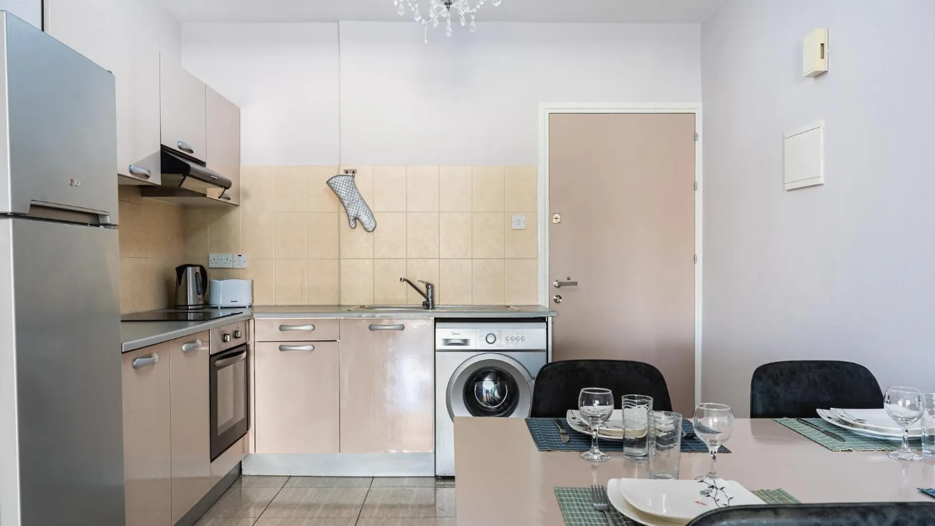 Carisa Flat, 2 Bedrooms Larnaca Apartment